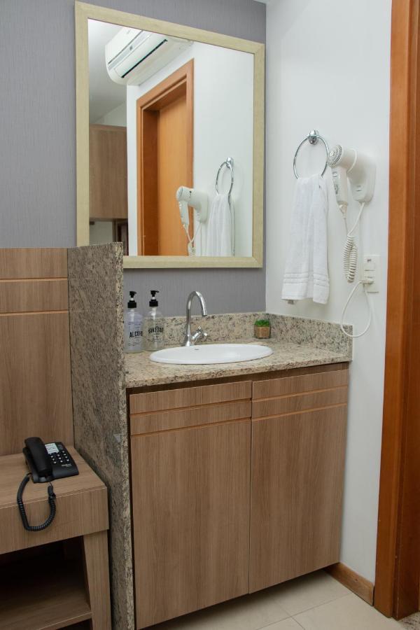 Appartamento Saint Moritz. Charmoso No Centro De Brasilia. Brasilia